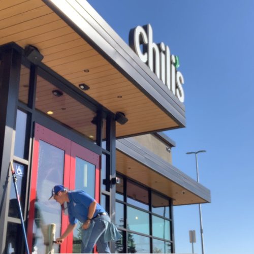 Commercial Window Cleaning Result in Merced
