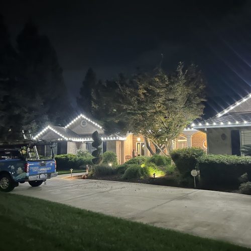 Christmas Light Installation contractor in Merced